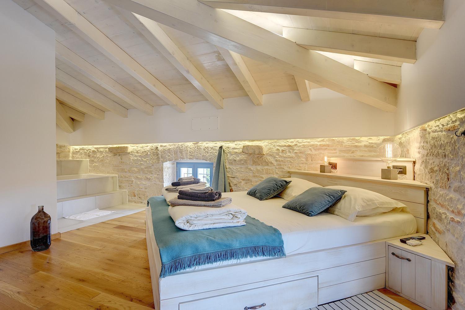 Villa Pi For 8 People In Central Istria With Heated Pool & Large Garden Tinjan Buitenkant foto